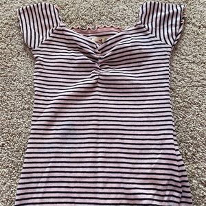 Hollister Off the Shoulder Top XS